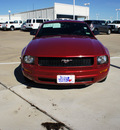 ford mustang 2008 dk  red coupe gasoline 6 cylinders rear wheel drive automatic with overdrive 76108