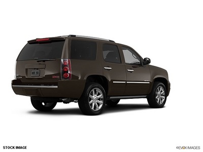 gmc yukon 2012 brown suv denali flex fuel 8 cylinders all whee drive 6 speed automatic 98632