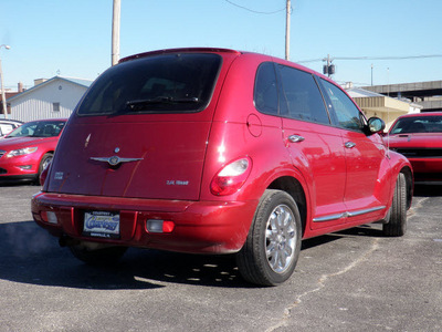 chrysler pt cruiser 2006 dk  red wagon limited gasoline 4 cylinders front wheel drive automatic with overdrive 61832
