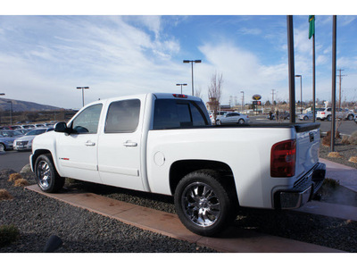 chevrolet silverado 1500 2008 white ltz vortec max gasoline 8 cylinders 4 wheel drive automatic 99352