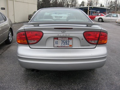 oldsmobile alero 2004 silver sedan gl1 gasoline 4 cylinders dohc front wheel drive automatic 45840