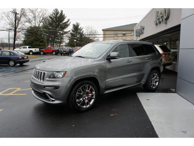 jeep grand cherokee 2012 gray suv srt8 gasoline 8 cylinders 4 wheel drive automatic with overdrive 08844