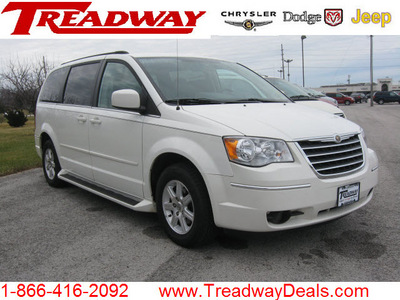 chrysler town and country 2008 white van touring gasoline 6 cylinders front wheel drive automatic 45840