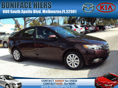 kia forte 2011 dk  red sedan ex gasoline 4 cylinders front wheel drive automatic 32901