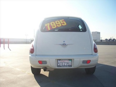 chrysler pt cruiser 2006 off white wagon gasoline 4 cylinders front wheel drive automatic 90241