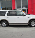 ford expedition 2002 white suv eddie bauer gasoline 8 cylinders rear wheel drive automatic 33884