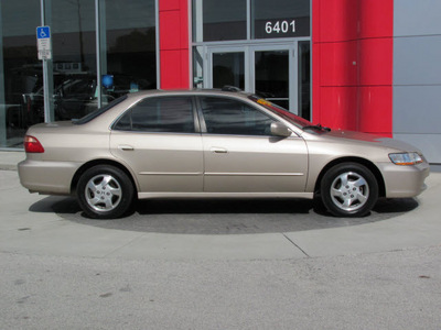 honda accord 2000 tan sedan ex gasoline 4 cylinders front wheel drive automatic 33884