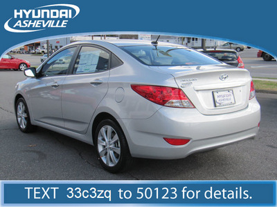 hyundai accent 2012 silver sedan gls gasoline 4 cylinders front wheel drive automatic 28805