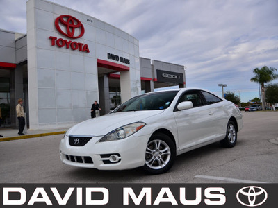 toyota camry solara 2007 white coupe se gasoline 4 cylinders front wheel drive automatic 32771