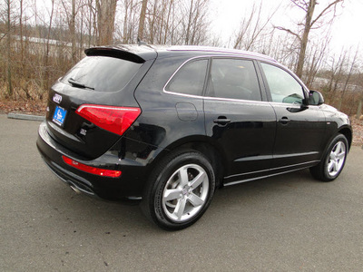 audi q5 2011 black gasoline 6 cylinders all whee drive automatic 98226