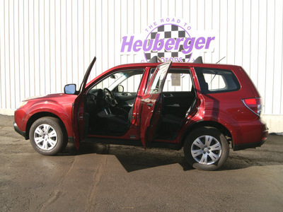 subaru forester 2009 camellia red suv 2 5 x gasoline 4 cylinders all whee drive 5 speed manual 80905