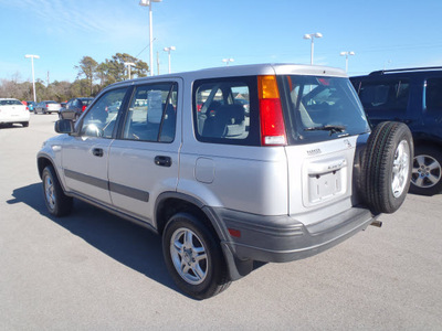 honda cr v 1997 silver suv gasoline 4 cylinders all whee drive automatic 28557
