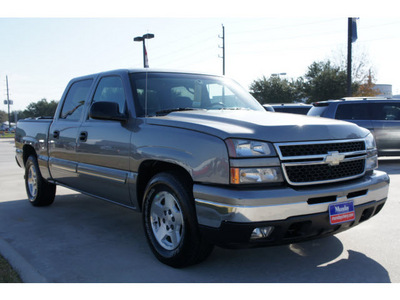 chevrolet silverado 1500 2006 beige gasoline 8 cylinders rear wheel drive 4 speed automatic 77090