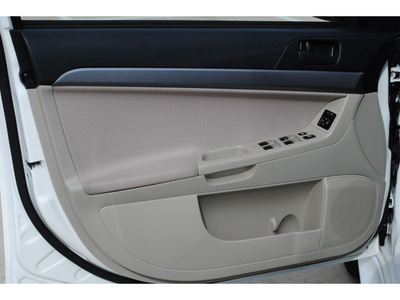 mitsubishi lancer 2011 white sedan es gasoline 4 cylinders front wheel drive automatic 77065