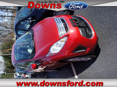 ford fiesta 2012 red sedan se gasoline 4 cylinders automatic 08753