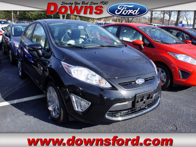 ford fiesta 2012 black hatchback ses gasoline 4 cylinders front wheel drive automatic 08753