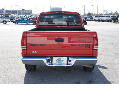 dodge dakota 2004 red pickup truck gasoline 6 cylinders rear wheel drive automatic 77388