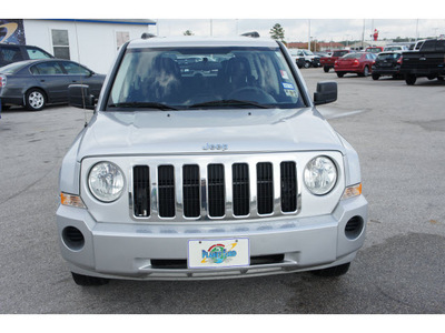 jeep patriot 2009 silver suv sport gasoline 4 cylinders 2 wheel drive cont  variable trans  77388