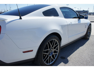 ford shelby gt500 2011 white coupe gasoline 8 cylinders rear wheel drive 6 speed manual 77388