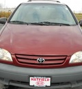 toyota sienna 2002 red van gasoline 6 cylinders front wheel drive 4 speed automatic 43228