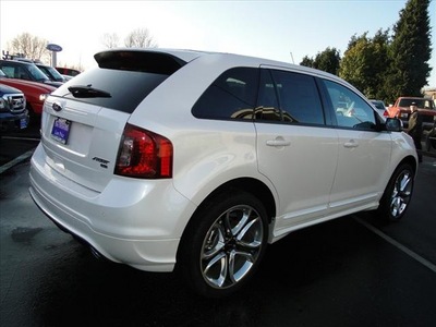 ford edge 2012 white sport gasoline 6 cylinders all whee drive automatic 98032