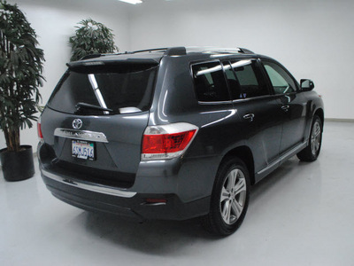 toyota highlander 2011 gray suv limited gasoline 6 cylinders front wheel drive automatic 91731