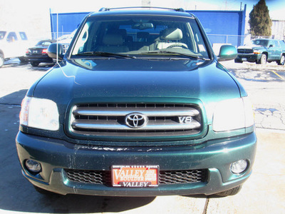 toyota sequoia 2004 green suv limited gasoline 8 cylinders 4 wheel drive automatic 80301