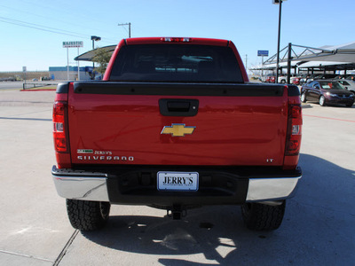 chevrolet silverado 1500 2011 red lt flex fuel 8 cylinders 4 wheel drive automatic 76087