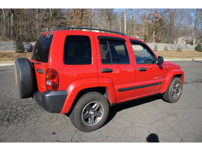 jeep liberty 2004 red suv columbia edition gasoline 6 cylinders 4 wheel drive automatic 08812