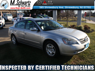 nissan altima 2002 silver sedan 2 5 s gasoline 4 cylinders front wheel drive automatic 07702