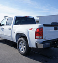 gmc sierra 1500 2012 white sle flex fuel 8 cylinders 4 wheel drive automatic 27330