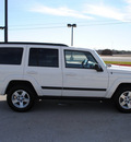 jeep commander 2008 white suv gasoline 6 cylinders 2 wheel drive automatic 76087