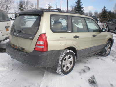 subaru forester 2004 gold suv 2 5 x gasoline 4 cylinders all whee drive automatic 13502
