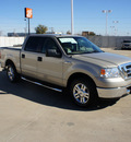 ford f 150 2008 gold xlt gasoline 8 cylinders 2 wheel drive automatic with overdrive 76108