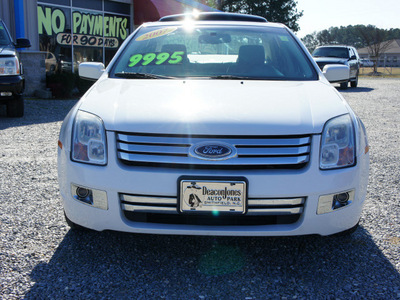 ford fusion 2007 white sedan i 4 sel gasoline 4 cylinders front wheel drive automatic 27569