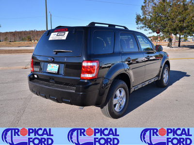 ford escape 2010 black suv xlt gasoline 4 cylinders front wheel drive automatic 32837