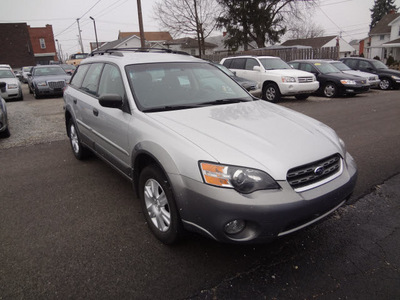 subaru outback 2005 silver wagon 2 5i gasoline 4 cylinders all whee drive 5 speed with overdrive 45324