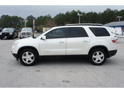 gmc acadia 2007 off white suv slt 2 gasoline 6 cylinders all whee drive automatic 77388