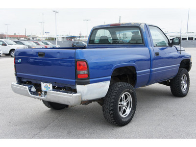 dodge ram pickup 1500 1997 blue pickup truck lt gasoline v8 rear wheel drive automatic 77388