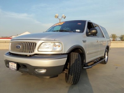 ford expedition 2002 silver suv xlt gasoline 8 cylinders rear wheel drive automatic 90241