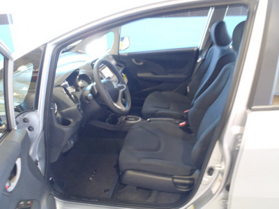 honda fit 2012 silver hatchback sport w navi gasoline 4 cylinders front wheel drive automatic 28557