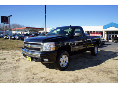 chevrolet silverado 1500 2008 black pickup truck lt1 z71 flex fuel 8 cylinders 4 wheel drive automatic 07724