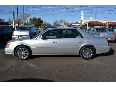 cadillac dts 2009 lt  gray sedan gasoline 8 cylinders front wheel drive automatic 76903