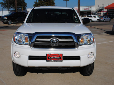 toyota tacoma 2010 white prerunner v6 gasoline 6 cylinders 2 wheel drive automatic 75228