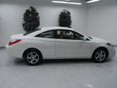 toyota camry solara 2008 white coupe se v6 gasoline 6 cylinders front wheel drive automatic 91731