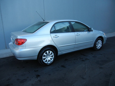 toyota corolla 2007 silver sedan le gasoline 4 cylinders front wheel drive automatic 55448