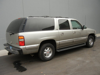 gmc yukon xl 2000 gray suv slt 4wd gasoline 8 cylinders 4 wheel drive automatic with overdrive 55448