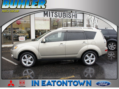 mitsubishi outlander 2007 gold suv xls gasoline 6 cylinders all whee drive automatic 07724