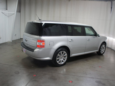 ford flex 2011 silver limited gasoline 6 cylinders front wheel drive automatic 76108