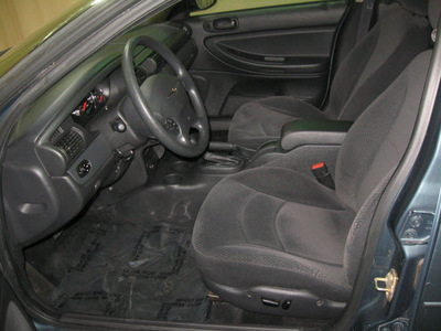 chrysler sebring 2005 silver sedan gasoline 4 cylinders front wheel drive automatic 44883